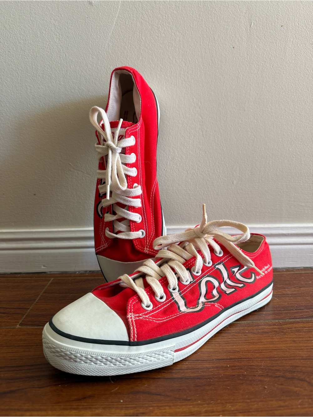 Vintage Coca Cola Converse Style shoes never worn size 8